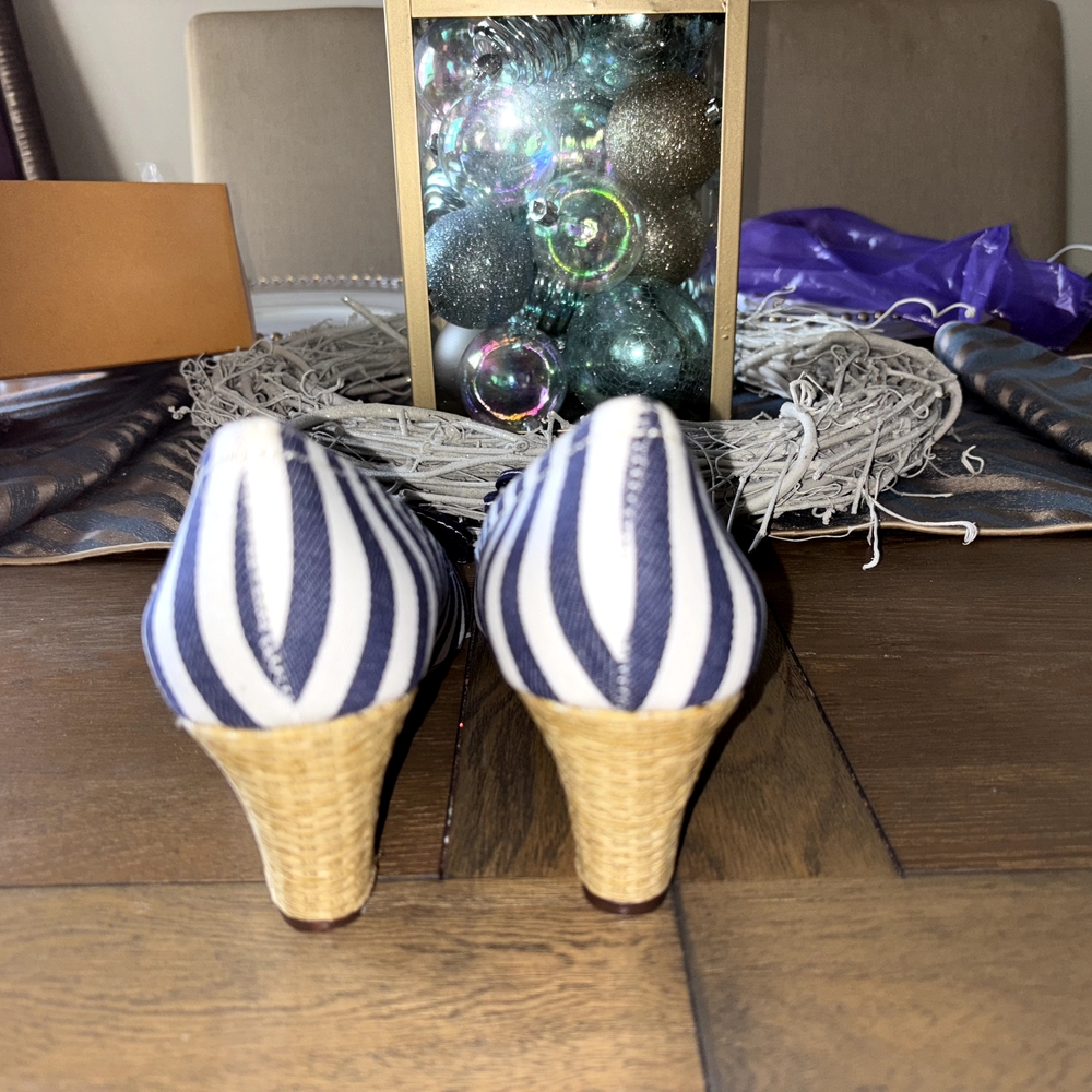 Unisa Blue and White Heels Elegant Design